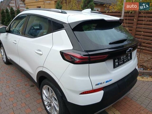 Білий Шевроле Bolt EUV, об'ємом двигуна 0 л та пробігом 59 тис. км за 17700 $, фото 6 на Automoto.ua