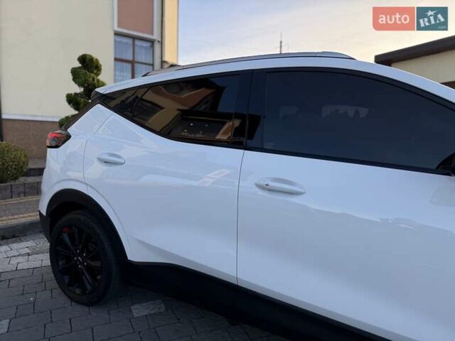 Белый Шевроле Bolt EUV, объемом двигателя 0 л и пробегом 16 тыс. км за 20550 $, фото 18 на Automoto.ua