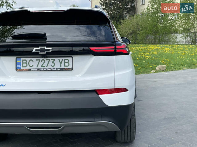 Белый Шевроле Bolt EUV, объемом двигателя 0 л и пробегом 46 тыс. км за 18299 $, фото 10 на Automoto.ua