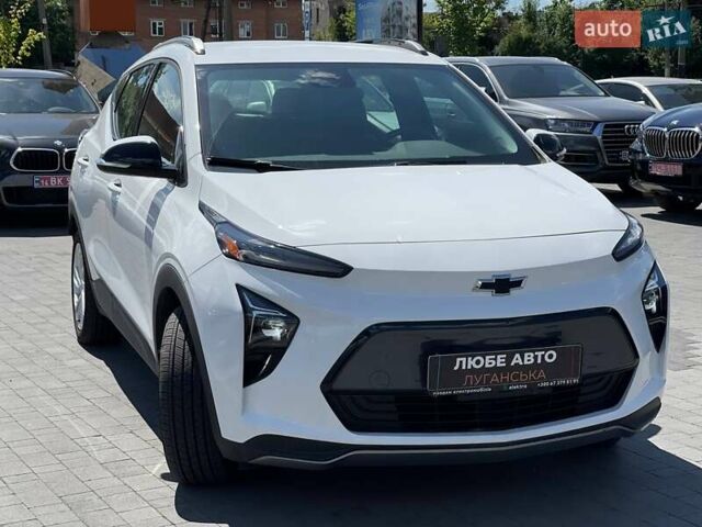 Белый Шевроле Bolt EUV, объемом двигателя 0 л и пробегом 1 тыс. км за 18500 $, фото 2 на Automoto.ua