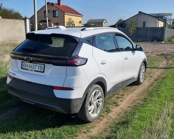 Белый Шевроле Bolt EUV, объемом двигателя 0 л и пробегом 75 тыс. км за 18500 $, фото 8 на Automoto.ua