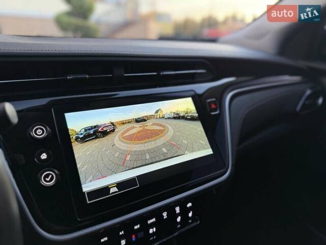 Белый Шевроле Bolt EUV, объемом двигателя 0 л и пробегом 16 тыс. км за 20550 $, фото 75 на Automoto.ua