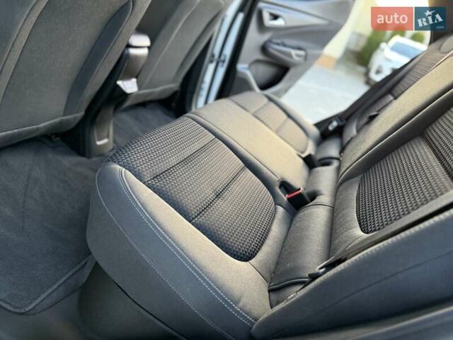 Белый Шевроле Bolt EUV, объемом двигателя 0 л и пробегом 16 тыс. км за 20550 $, фото 89 на Automoto.ua