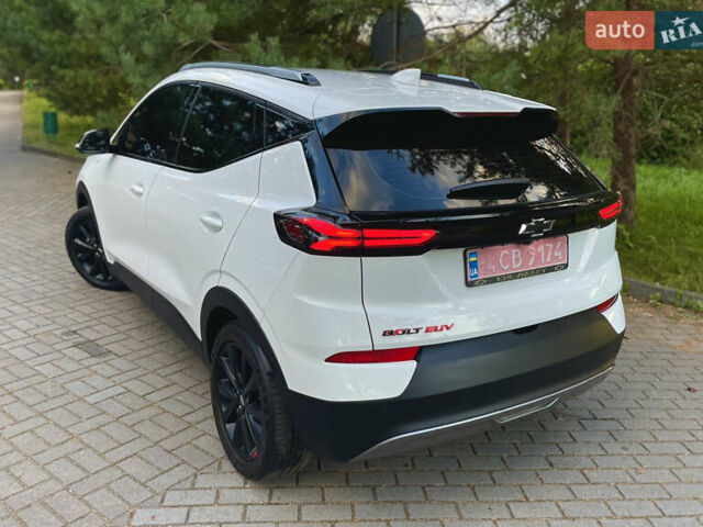 Білий Шевроле Bolt EUV, об'ємом двигуна 0 л та пробігом 166 тис. км за 21999 $, фото 30 на Automoto.ua