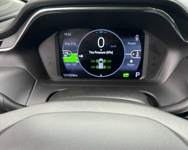 Белый Шевроле Bolt EUV, объемом двигателя 0 л и пробегом 121 тыс. км за 17300 $, фото 36 на Automoto.ua