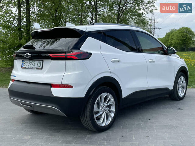 Белый Шевроле Bolt EUV, объемом двигателя 0 л и пробегом 46 тыс. км за 18299 $, фото 8 на Automoto.ua