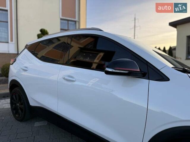 Белый Шевроле Bolt EUV, объемом двигателя 0 л и пробегом 16 тыс. км за 20550 $, фото 17 на Automoto.ua