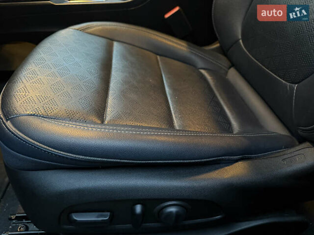 Чорний Шевроле Bolt EUV, об'ємом двигуна 0 л та пробігом 47 тис. км за 21000 $, фото 11 на Automoto.ua