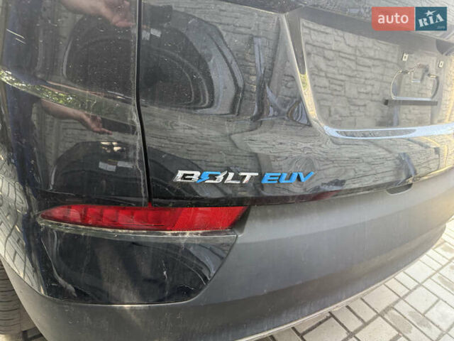 Черный Шевроле Bolt EUV, объемом двигателя 0 л и пробегом 54 тыс. км за 19500 $, фото 3 на Automoto.ua