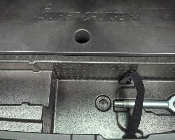 Черный Шевроле Bolt EUV, объемом двигателя 0 л и пробегом 7 тыс. км за 25999 $, фото 22 на Automoto.ua