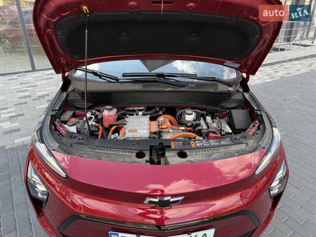 Червоний Шевроле Bolt EUV, об'ємом двигуна 0 л та пробігом 32 тис. км за 22000 $, фото 76 на Automoto.ua