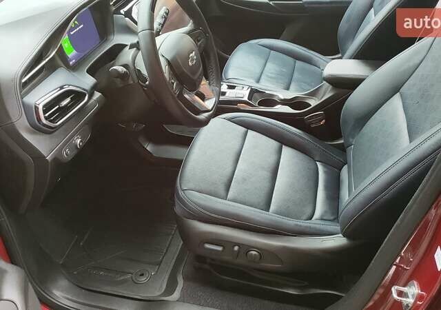 Красный Шевроле Bolt EUV, объемом двигателя 0 л и пробегом 22 тыс. км за 22000 $, фото 27 на Automoto.ua