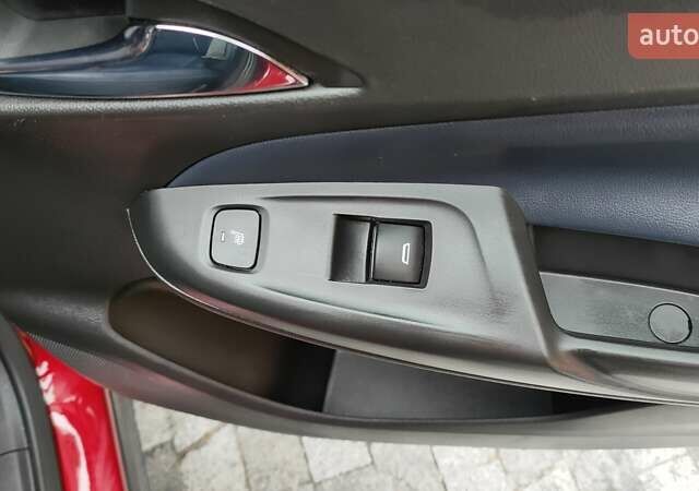 Красный Шевроле Bolt EUV, объемом двигателя 0 л и пробегом 22 тыс. км за 22000 $, фото 28 на Automoto.ua