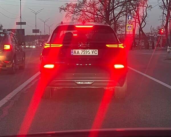 Красный Шевроле Bolt EUV, объемом двигателя 0 л и пробегом 19 тыс. км за 25200 $, фото 1 на Automoto.ua