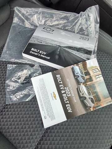 Шевроле Bolt EUV, объемом двигателя 0 л и пробегом 37 тыс. км за 19890 $, фото 6 на Automoto.ua