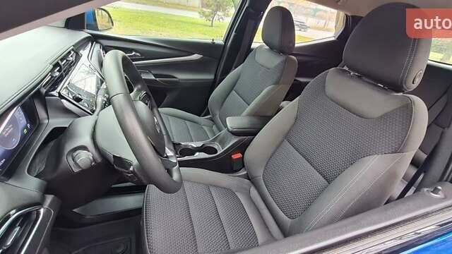 Шевроле Bolt EUV, объемом двигателя 0 л и пробегом 37 тыс. км за 19890 $, фото 17 на Automoto.ua