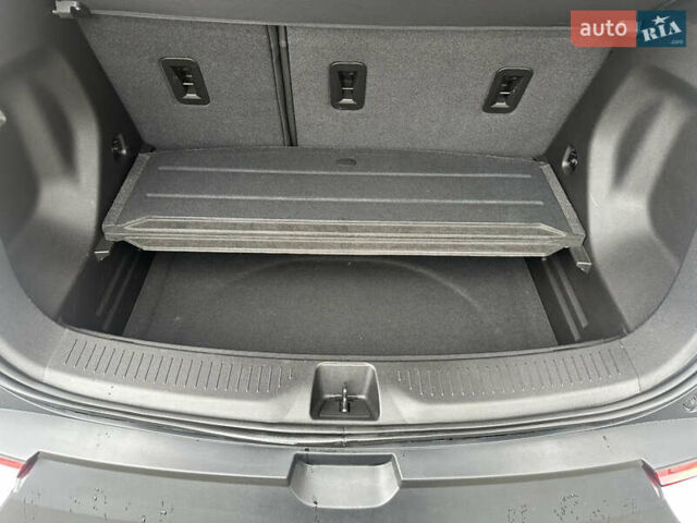 Шевроле Bolt EUV, объемом двигателя 0 л и пробегом 7 тыс. км за 22500 $, фото 22 на Automoto.ua