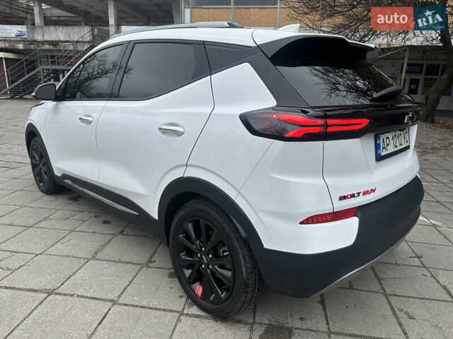 Шевроле Bolt EUV, объемом двигателя 0 л и пробегом 7 тыс. км за 22500 $, фото 7 на Automoto.ua