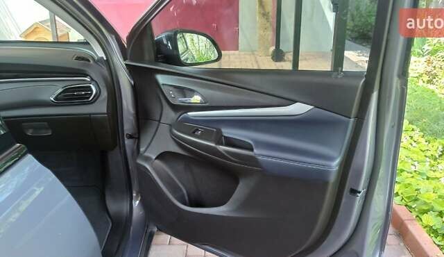 Серый Шевроле Bolt EUV, объемом двигателя 0 л и пробегом 36 тыс. км за 18500 $, фото 10 на Automoto.ua