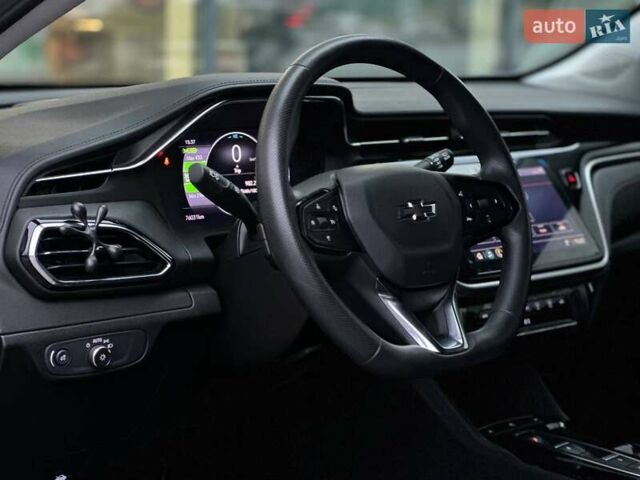 Серый Шевроле Bolt EUV, объемом двигателя 0 л и пробегом 75 тыс. км за 17700 $, фото 19 на Automoto.ua