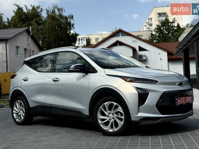 Серый Шевроле Bolt EUV, объемом двигателя 0 л и пробегом 102 тыс. км за 18200 $, фото 2 на Automoto.ua