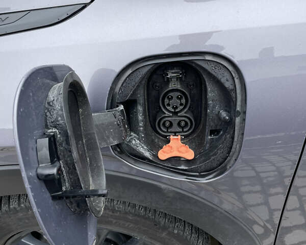 Сірий Шевроле Bolt EUV, об'ємом двигуна 0 л та пробігом 42 тис. км за 19600 $, фото 3 на Automoto.ua