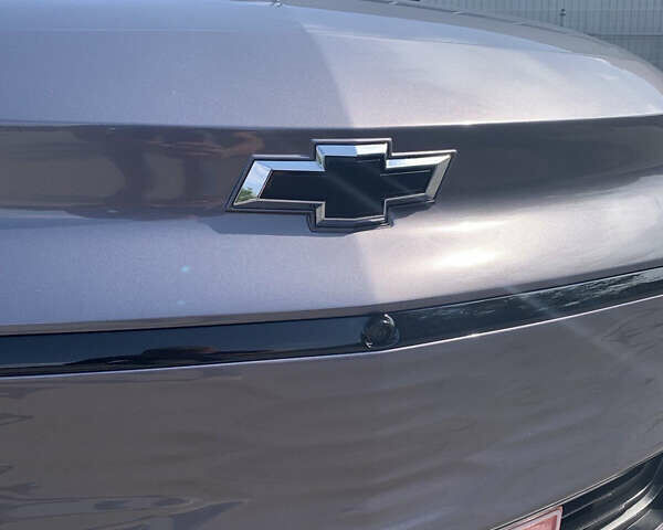 Серый Шевроле Bolt EUV, объемом двигателя 0 л и пробегом 45 тыс. км за 20900 $, фото 5 на Automoto.ua