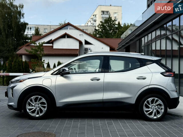Серый Шевроле Bolt EUV, объемом двигателя 0 л и пробегом 102 тыс. км за 18200 $, фото 11 на Automoto.ua