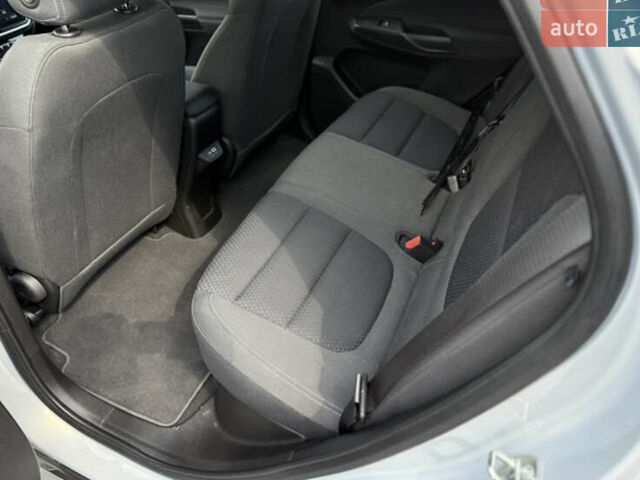 Серый Шевроле Bolt EUV, объемом двигателя 0 л и пробегом 102 тыс. км за 18200 $, фото 33 на Automoto.ua