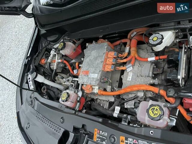 Серый Шевроле Bolt EUV, объемом двигателя 0 л и пробегом 75 тыс. км за 16950 $, фото 9 на Automoto.ua