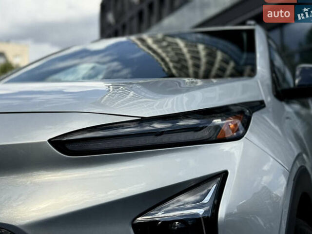 Серый Шевроле Bolt EUV, объемом двигателя 0 л и пробегом 102 тыс. км за 18200 $, фото 4 на Automoto.ua