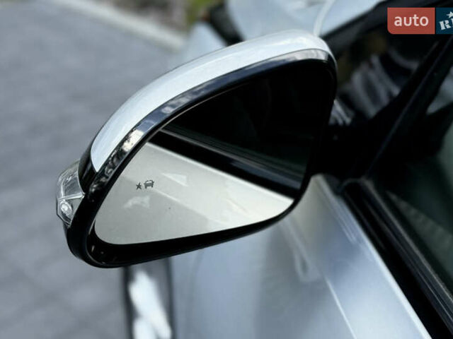 Серый Шевроле Bolt EUV, объемом двигателя 0 л и пробегом 102 тыс. км за 18200 $, фото 18 на Automoto.ua