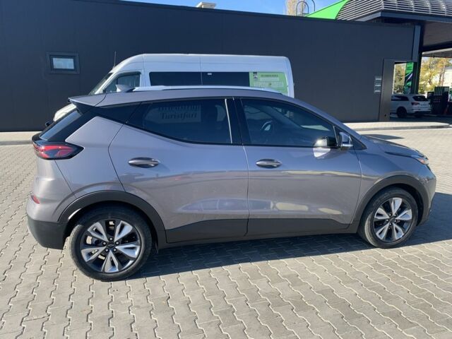 Сірий Шевроле Bolt EUV, об'ємом двигуна 0 л та пробігом 45 тис. км за 21900 $, фото 3 на Automoto.ua