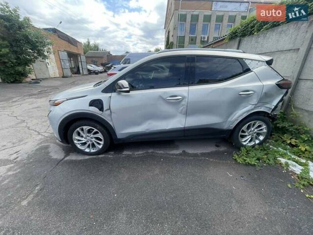 Серый Шевроле Bolt EUV, объемом двигателя 0 л и пробегом 77 тыс. км за 15700 $, фото 3 на Automoto.ua