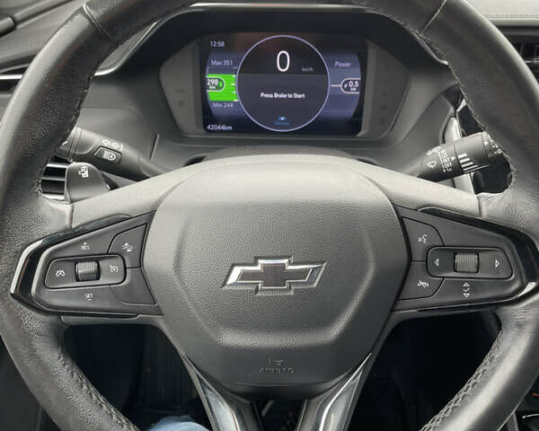 Сірий Шевроле Bolt EUV, об'ємом двигуна 0 л та пробігом 42 тис. км за 19600 $, фото 19 на Automoto.ua