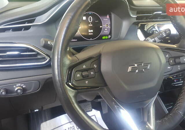 Сірий Шевроле Bolt EUV, об'ємом двигуна 0 л та пробігом 33 тис. км за 25000 $, фото 10 на Automoto.ua
