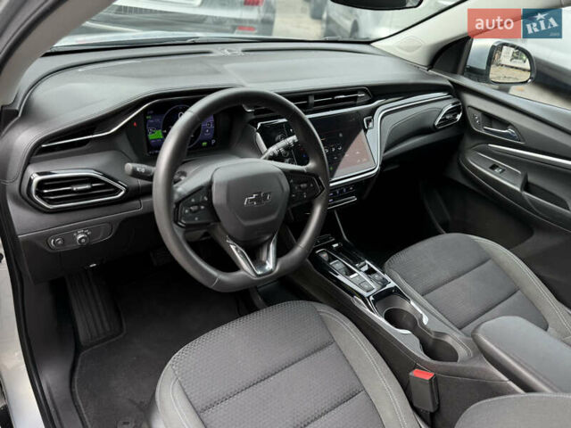 Серый Шевроле Bolt EUV, объемом двигателя 0 л и пробегом 41 тыс. км за 20900 $, фото 42 на Automoto.ua