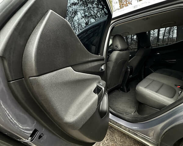 Серый Шевроле Bolt EUV, объемом двигателя 0 л и пробегом 155 тыс. км за 17500 $, фото 16 на Automoto.ua