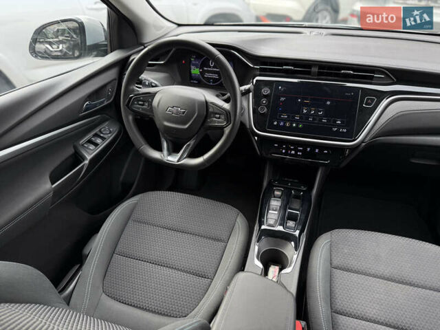 Серый Шевроле Bolt EUV, объемом двигателя 0 л и пробегом 41 тыс. км за 20900 $, фото 50 на Automoto.ua