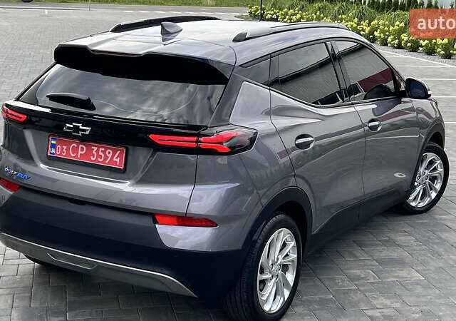 Серый Шевроле Bolt EUV, объемом двигателя 0 л и пробегом 19 тыс. км за 18900 $, фото 74 на Automoto.ua
