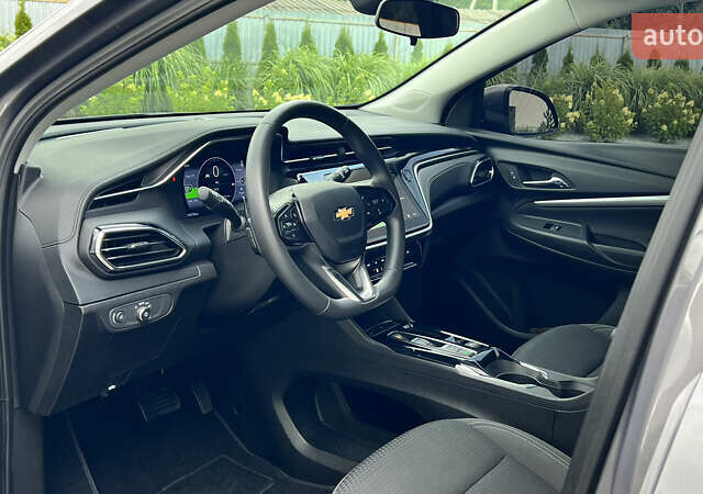 Серый Шевроле Bolt EUV, объемом двигателя 0 л и пробегом 19 тыс. км за 18900 $, фото 24 на Automoto.ua