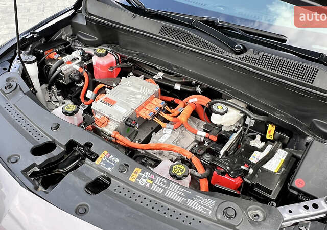 Серый Шевроле Bolt EUV, объемом двигателя 0 л и пробегом 19 тыс. км за 18900 $, фото 53 на Automoto.ua