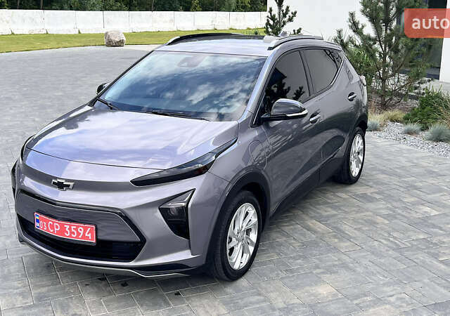 Серый Шевроле Bolt EUV, объемом двигателя 0 л и пробегом 19 тыс. км за 18900 $, фото 4 на Automoto.ua