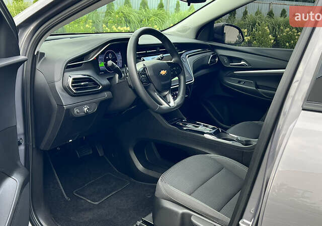 Серый Шевроле Bolt EUV, объемом двигателя 0 л и пробегом 19 тыс. км за 18900 $, фото 25 на Automoto.ua