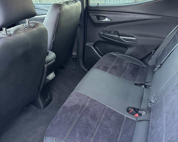 Серый Шевроле Bolt EUV, объемом двигателя 0 л и пробегом 43 тыс. км за 17000 $, фото 7 на Automoto.ua