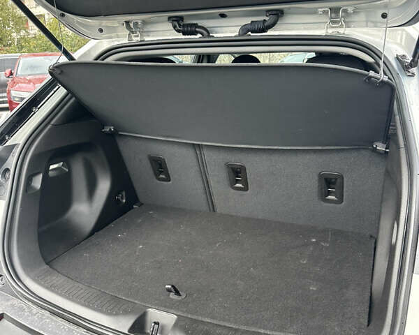 Серый Шевроле Bolt EUV, объемом двигателя 0 л и пробегом 45 тыс. км за 19500 $, фото 4 на Automoto.ua