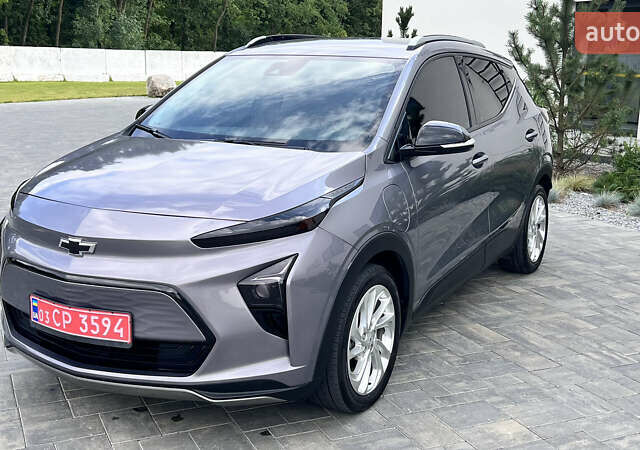 Серый Шевроле Bolt EUV, объемом двигателя 0 л и пробегом 19 тыс. км за 18900 $, фото 3 на Automoto.ua