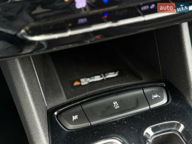 Серый Шевроле Bolt EUV, объемом двигателя 0 л и пробегом 41 тыс. км за 20900 $, фото 59 на Automoto.ua