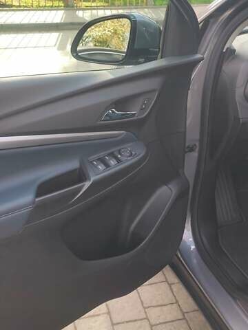 Серый Шевроле Bolt EUV, объемом двигателя 0 л и пробегом 14 тыс. км за 23000 $, фото 9 на Automoto.ua