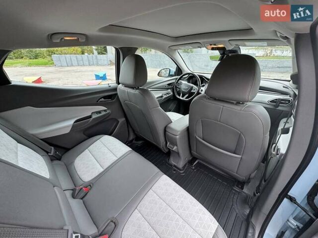 Серый Шевроле Bolt EUV, объемом двигателя 0 л и пробегом 67 тыс. км за 21000 $, фото 15 на Automoto.ua